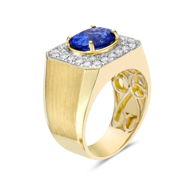 Tanzanite Oval White Diamond Yellow Gold Ring - Image 2