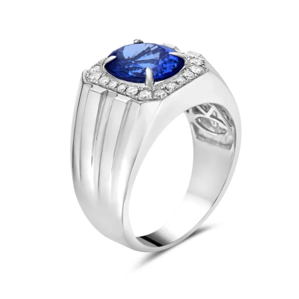 Tanzanite Oval White Diamond White Gold Ring - Image 2